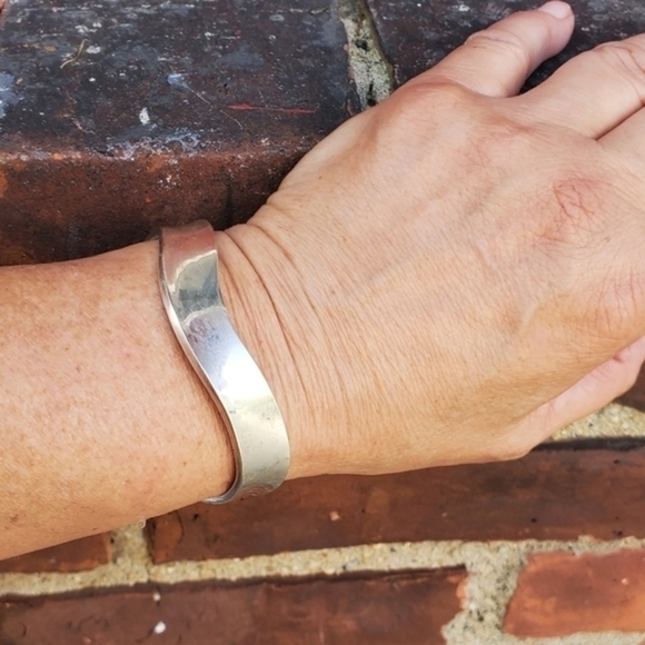 Vintage sterling modernist cuff‎ - Picture 7 of 10